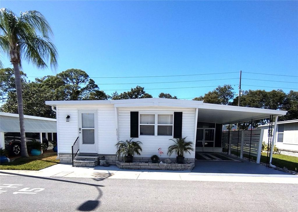 Photo of 82015 A Street N #15, Pinellas Park, FL 33781 (MLS # TB8441813)