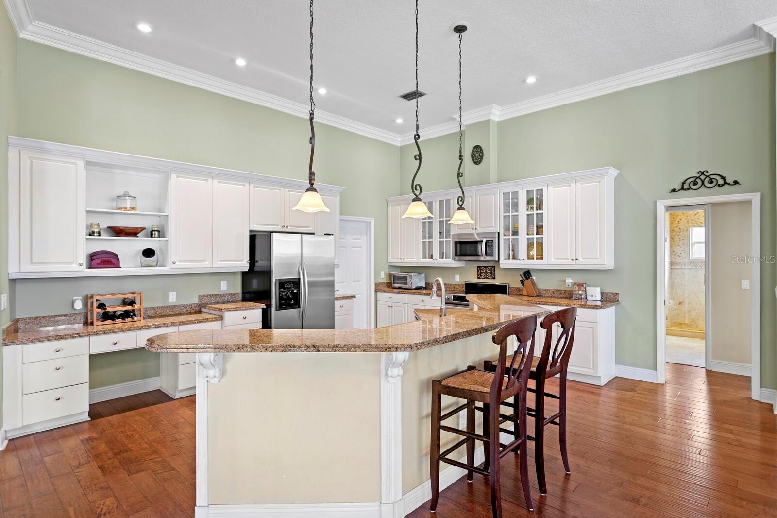 TAMPA PALMS - Residential