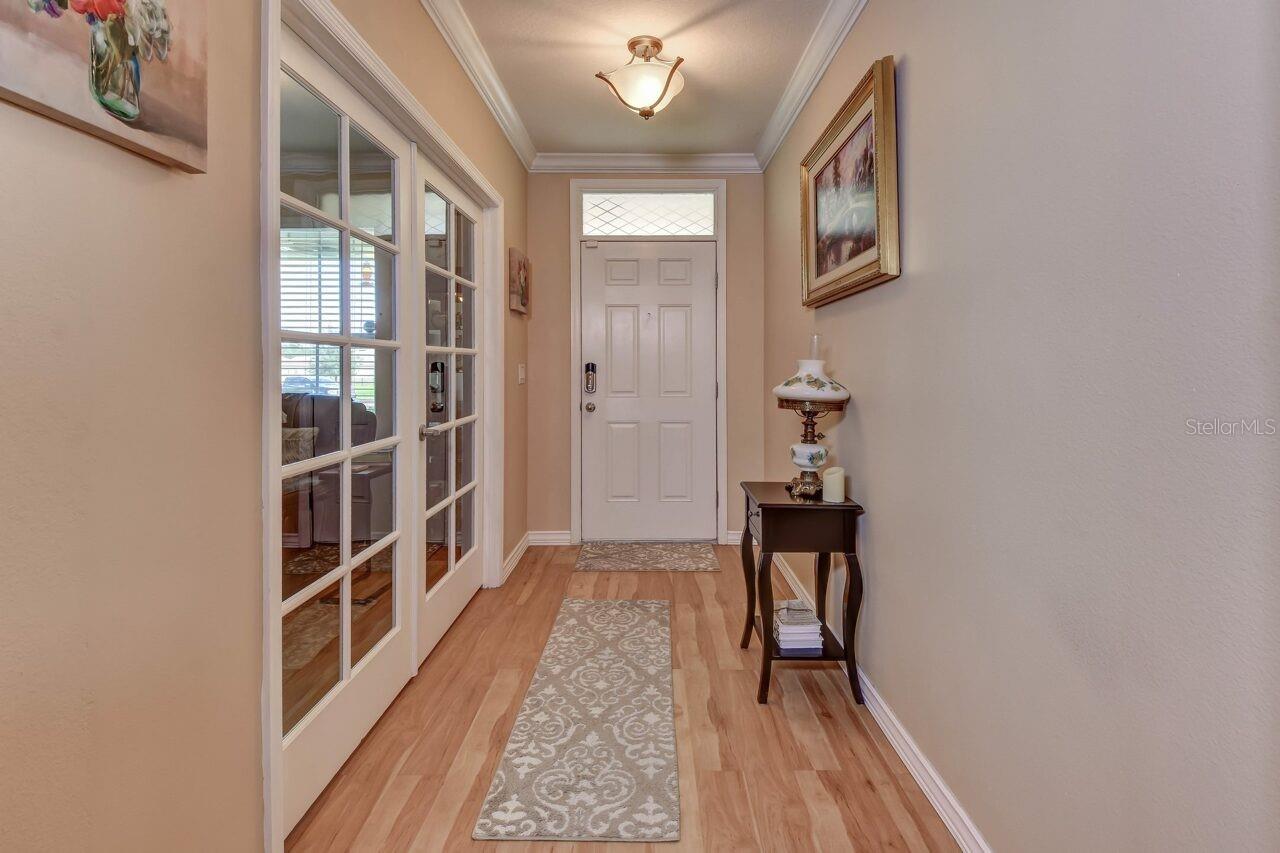 PARKMORE MANOR - Residential