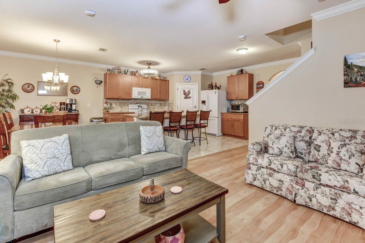 PARKMORE MANOR - Residential