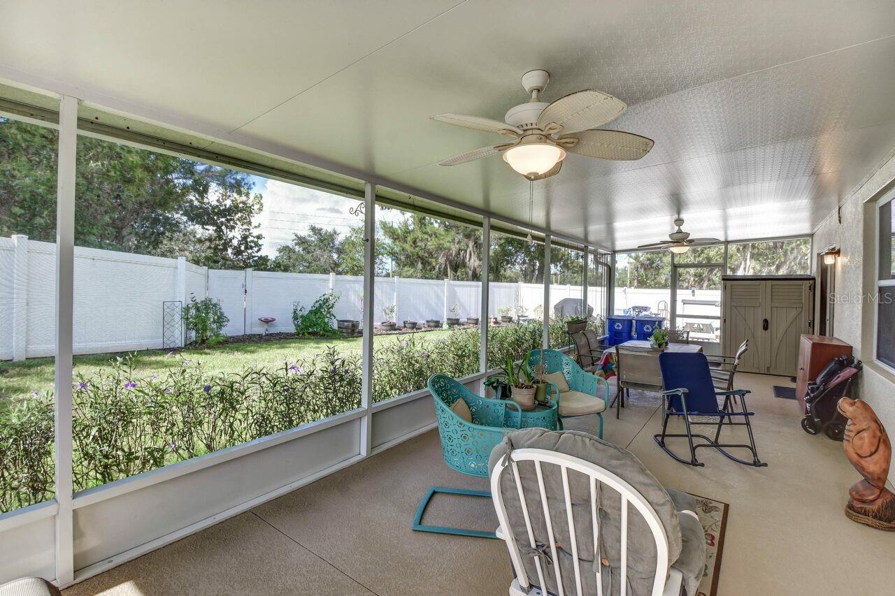 PARKMORE MANOR - Residential