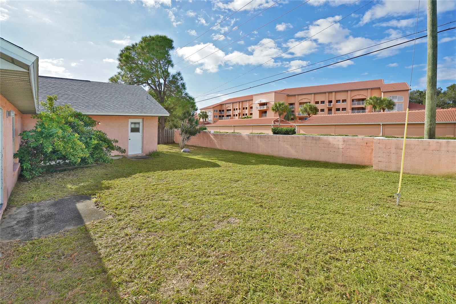 ISLAND OAKS SUB - Residential