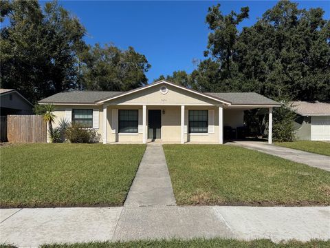 Photo of 5654 Pinerock Road, Orlando, FL 32810 (MLS # O6325063)