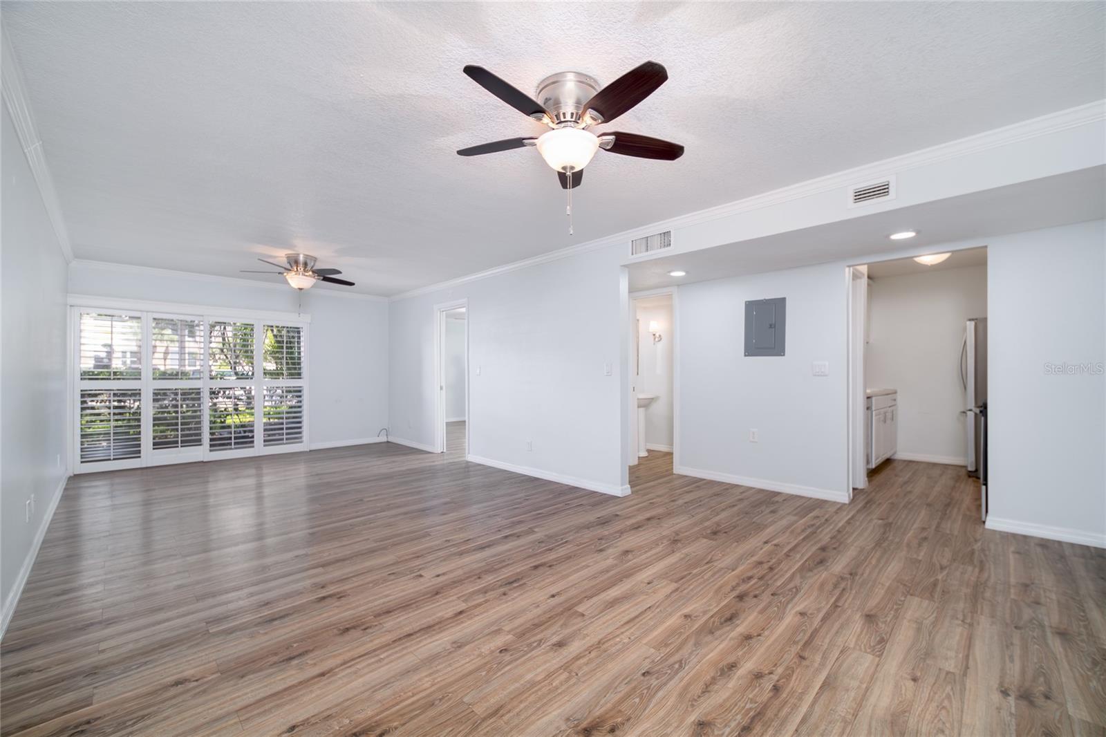 3325 BAYSHORE BOULEVARD C13