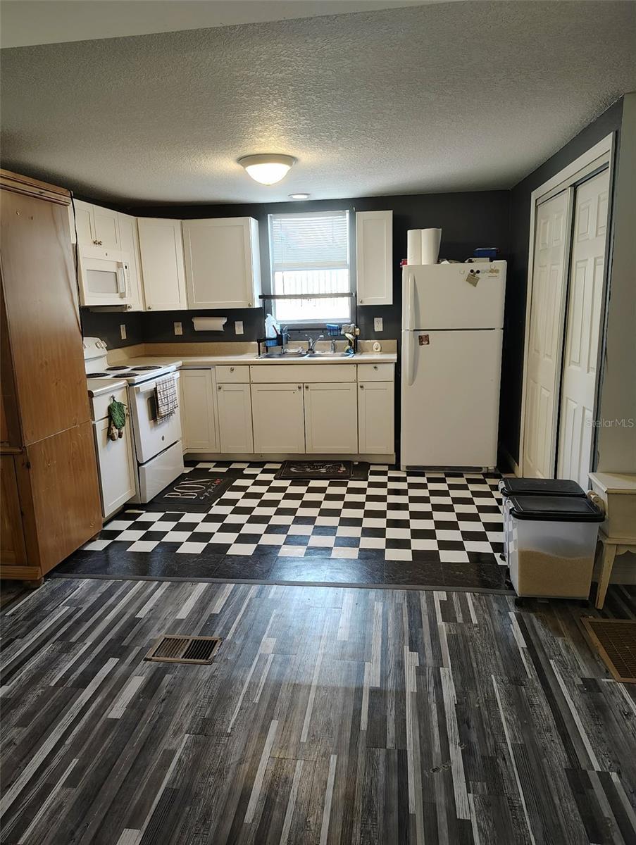 NOT IN SUBDIVISION - Residential