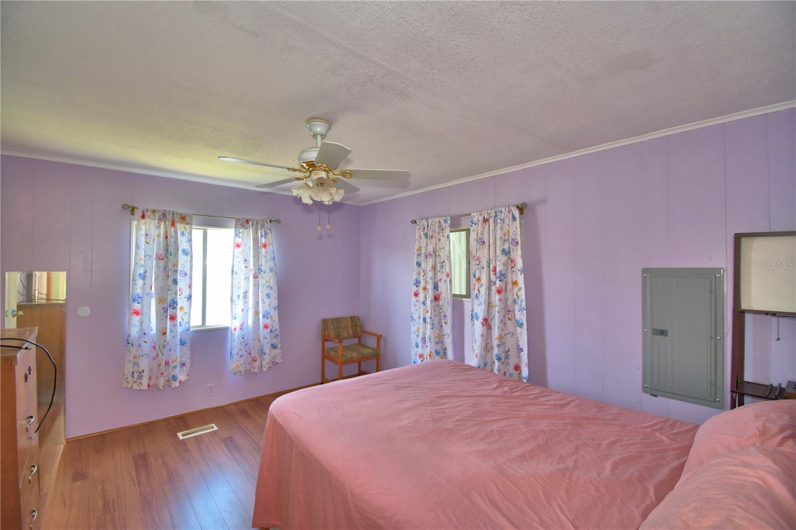 OAKWOOD ESTATES - Residential