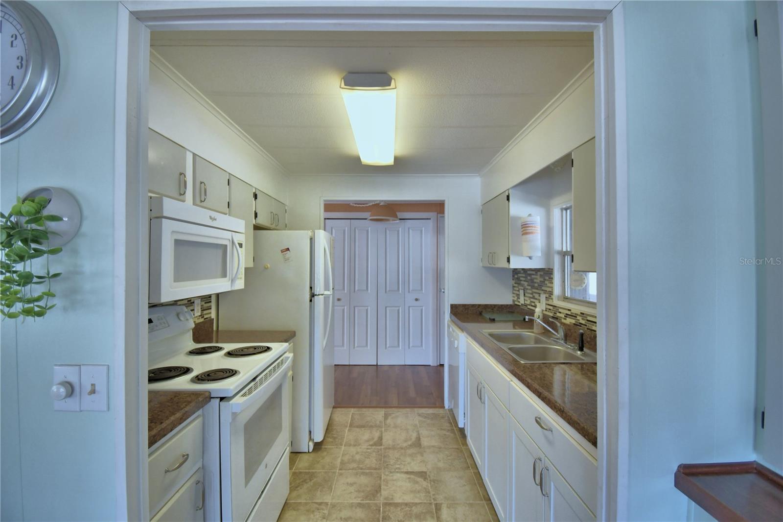 OAKWOOD ESTATES - Residential