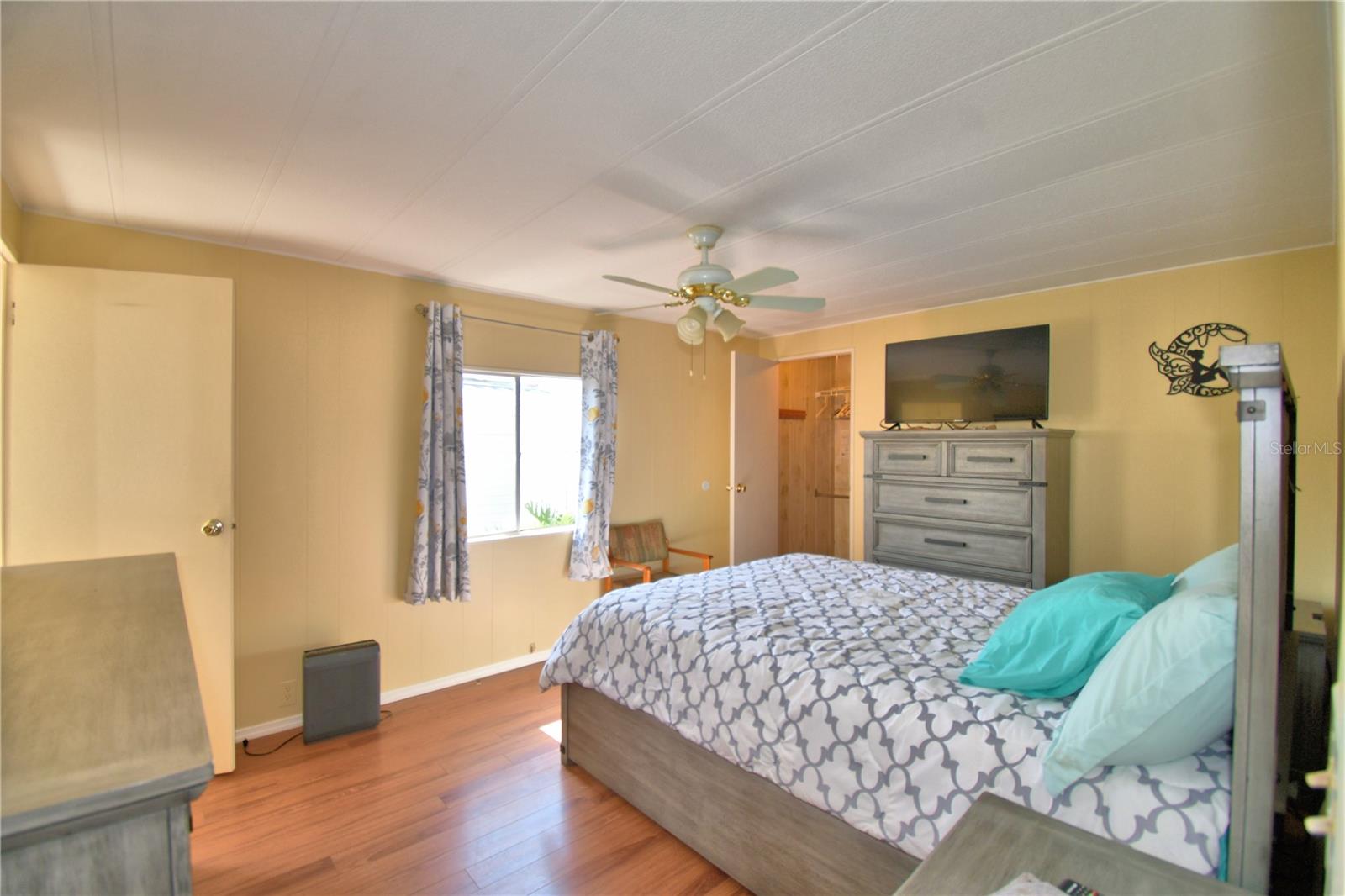 OAKWOOD ESTATES - Residential