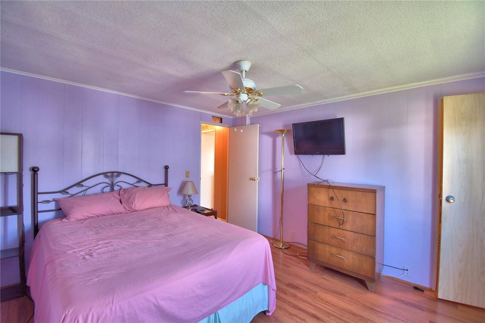 OAKWOOD ESTATES - Residential