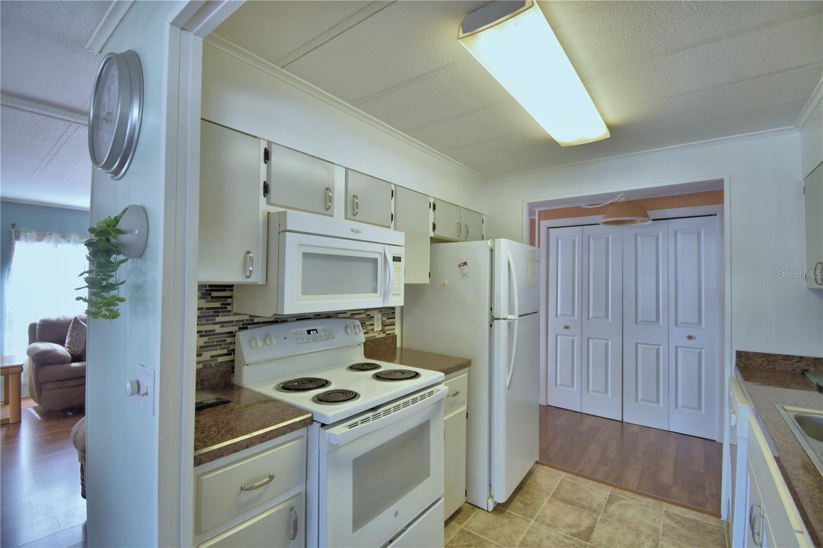OAKWOOD ESTATES - Residential