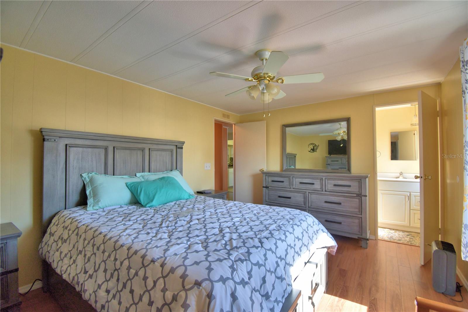 OAKWOOD ESTATES - Residential