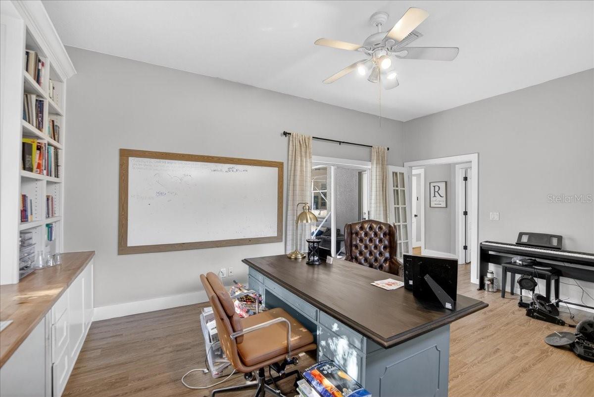 BLOOMINGDALE SEC AA GG UNI - Residential