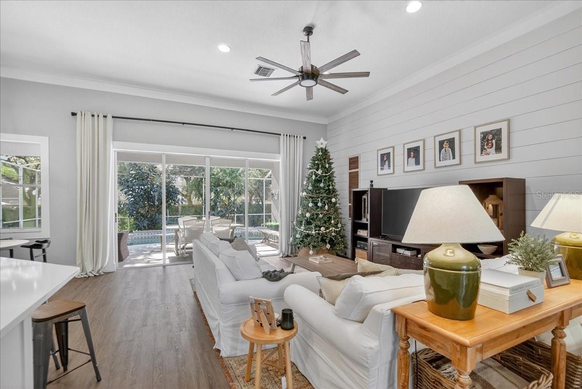 BLOOMINGDALE SEC AA GG UNI - Residential