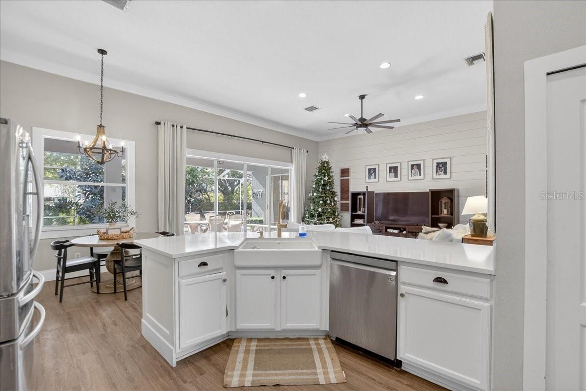 BLOOMINGDALE SEC AA GG UNI - Residential