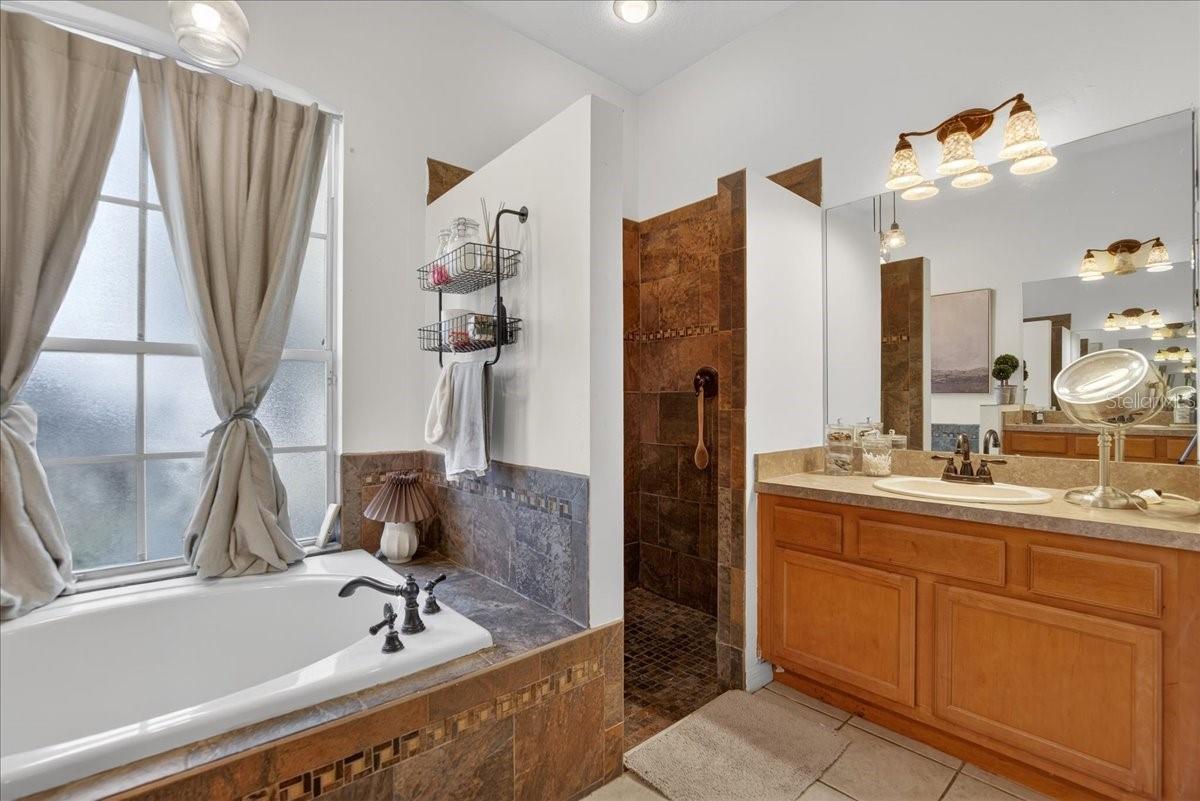 BLOOMINGDALE SEC AA GG UNI - Residential