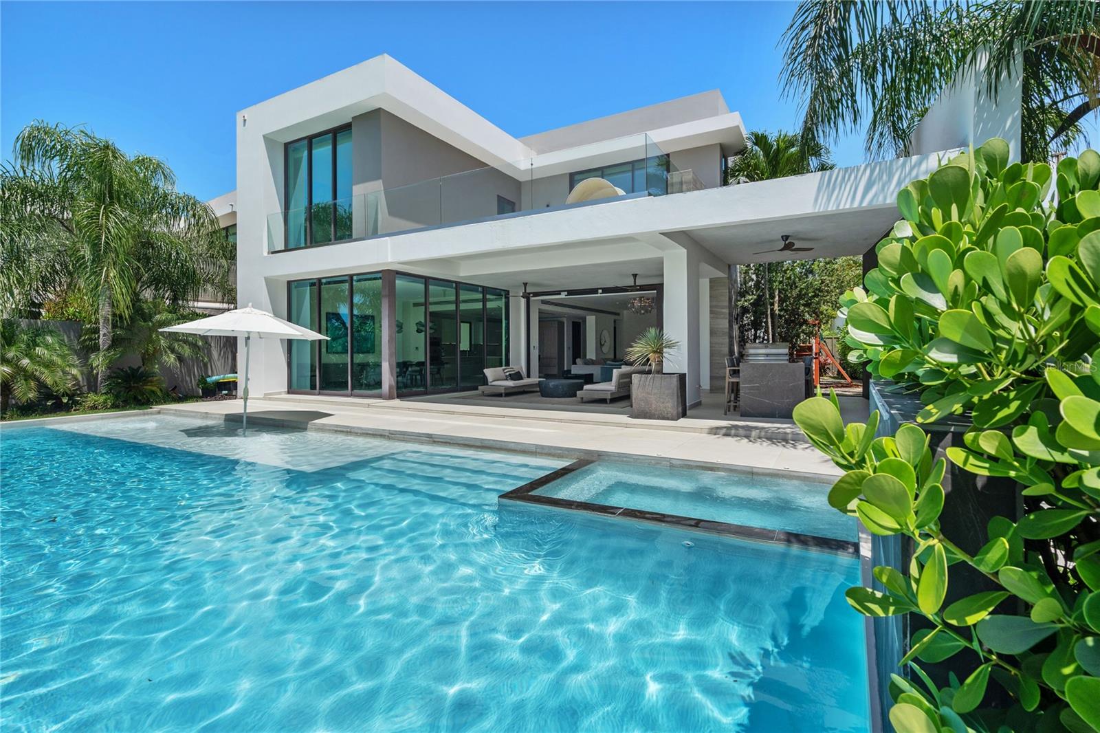 THE ENCLAVE AT DORADO BEACH RESORT - Residential