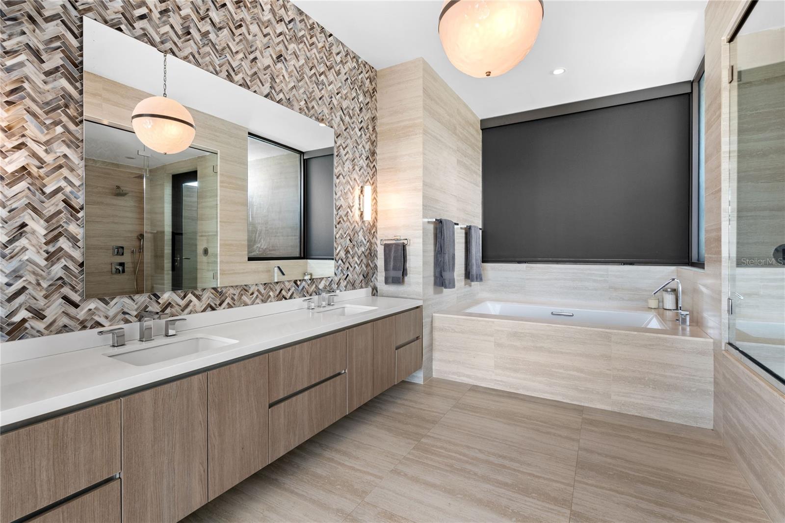 THE ENCLAVE AT DORADO BEACH RESORT - Residential
