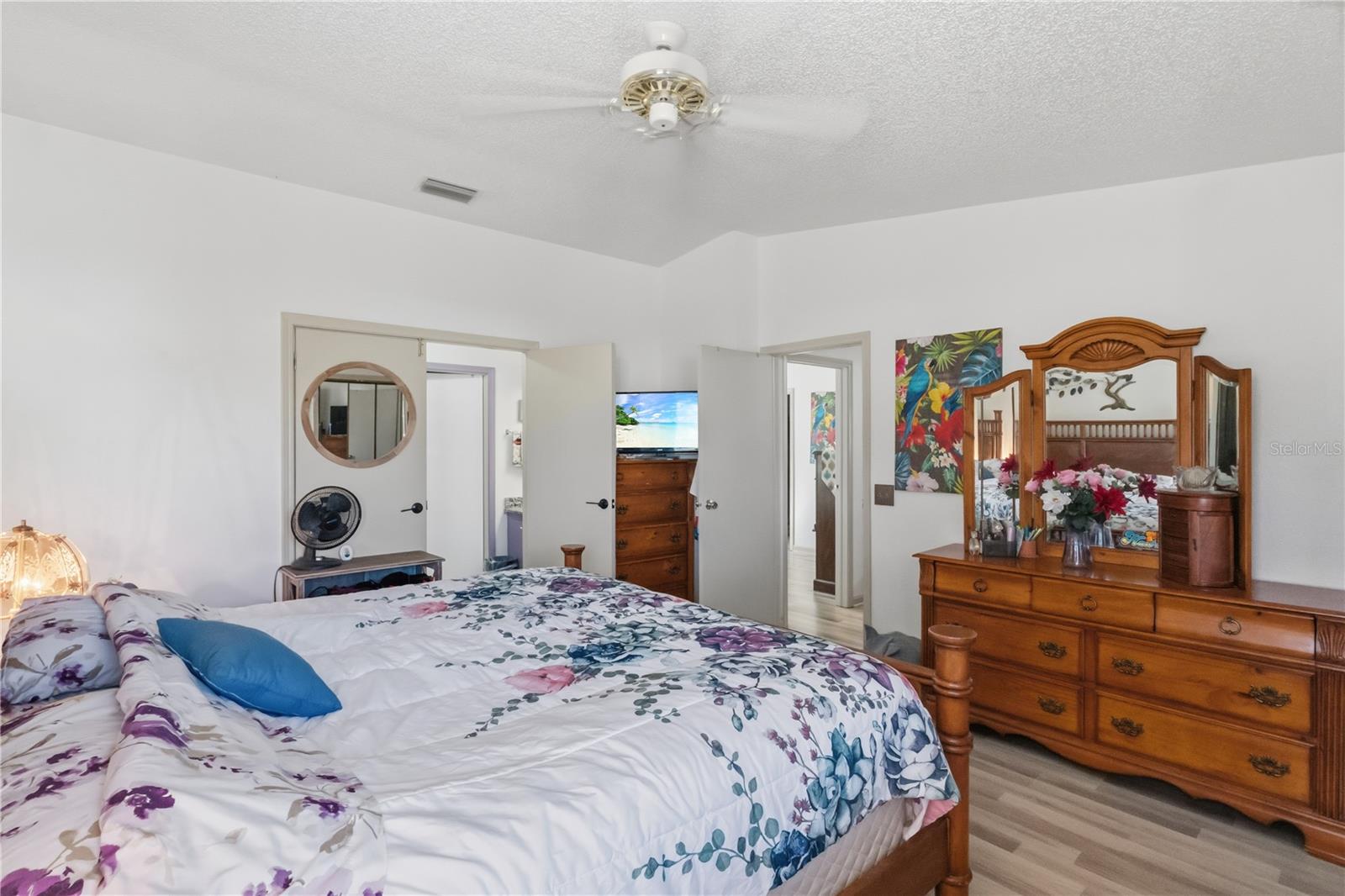 LADY LAKE ORANGE BLOSSOM GARDENS UNIT 14 - Residential