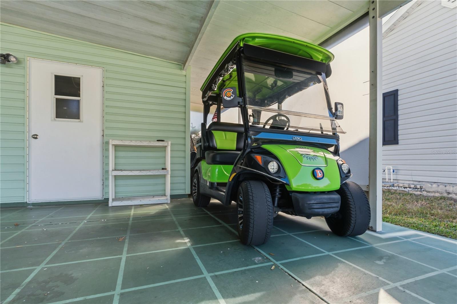 LADY LAKE ORANGE BLOSSOM GARDENS UNIT 14 - Residential