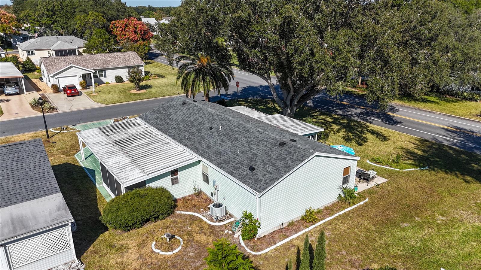 LADY LAKE ORANGE BLOSSOM GARDENS UNIT 14 - Residential