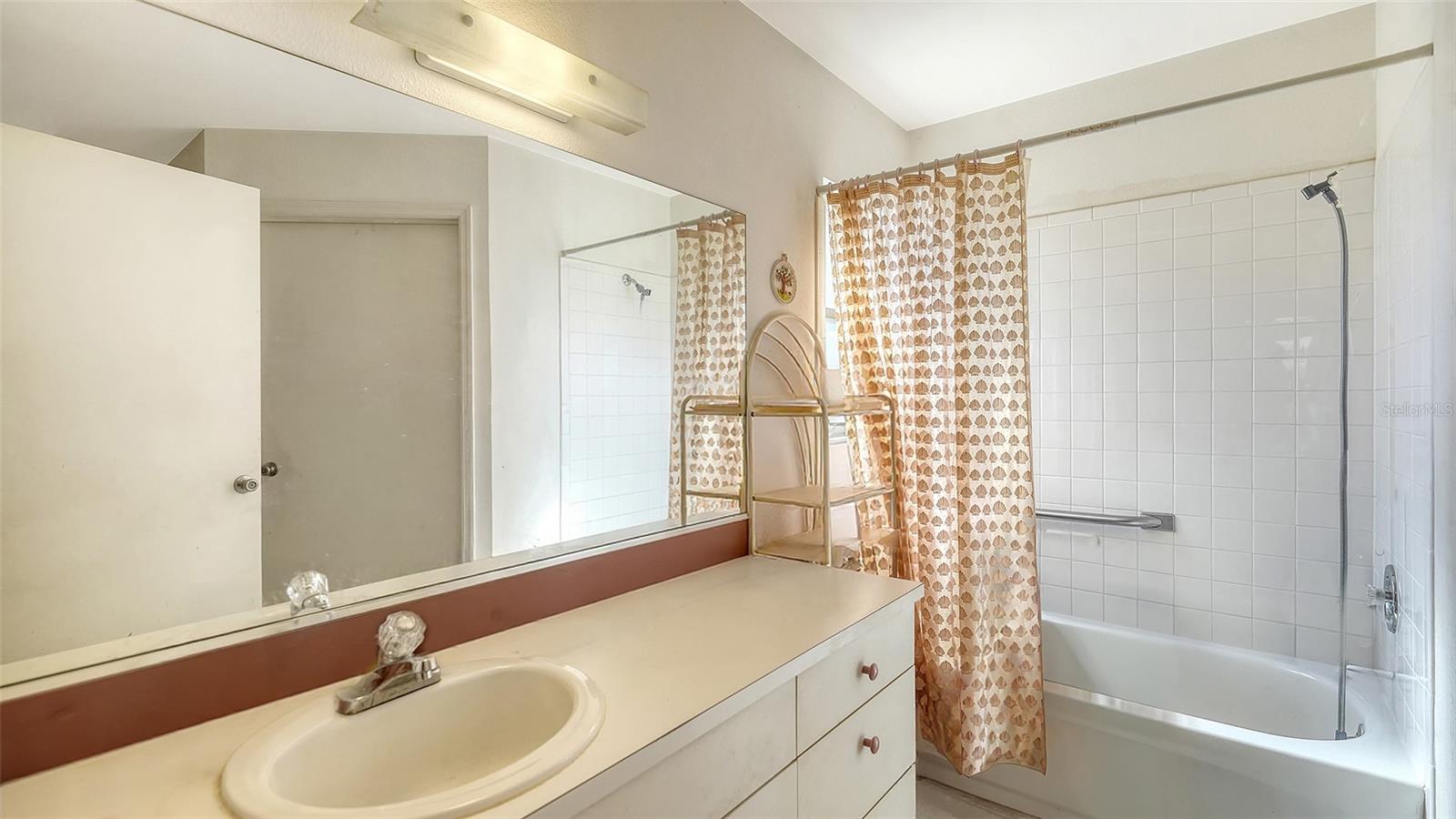 BAYOU ESTATES SOUTH - Residential