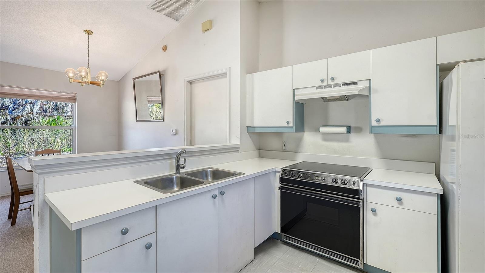 BAYOU ESTATES SOUTH - Residential