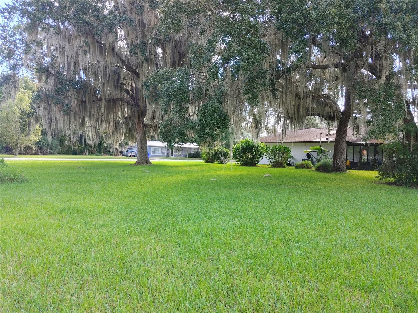 Florida Shores 01 - Residential