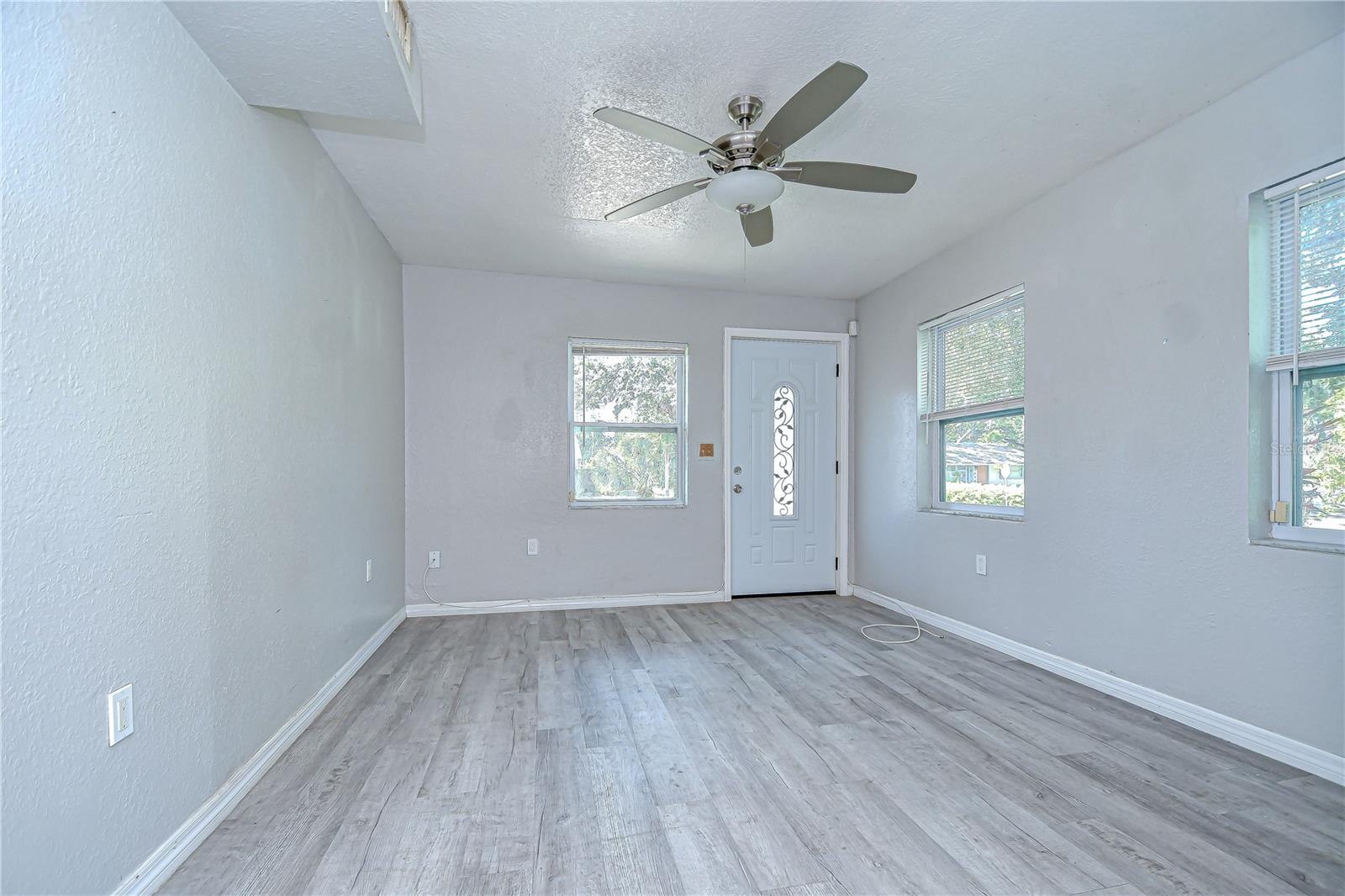 GULF GROVE - Residential