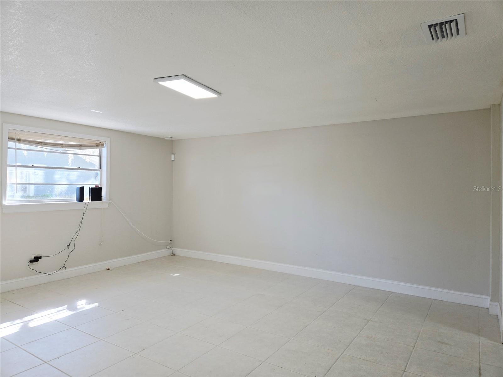 SULPHUR SPGS ADD - Residential