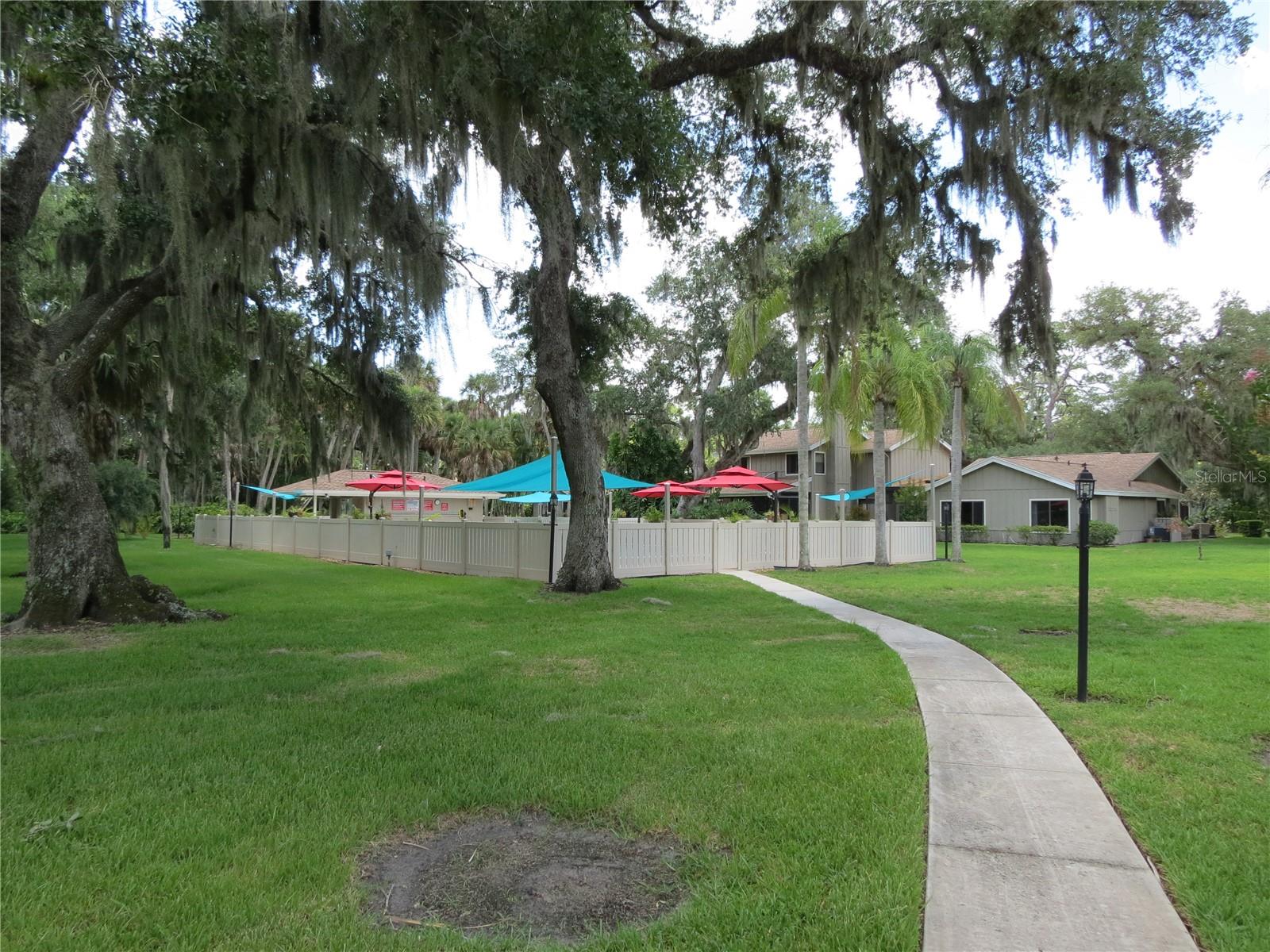 HAMMOCKS II - Residential