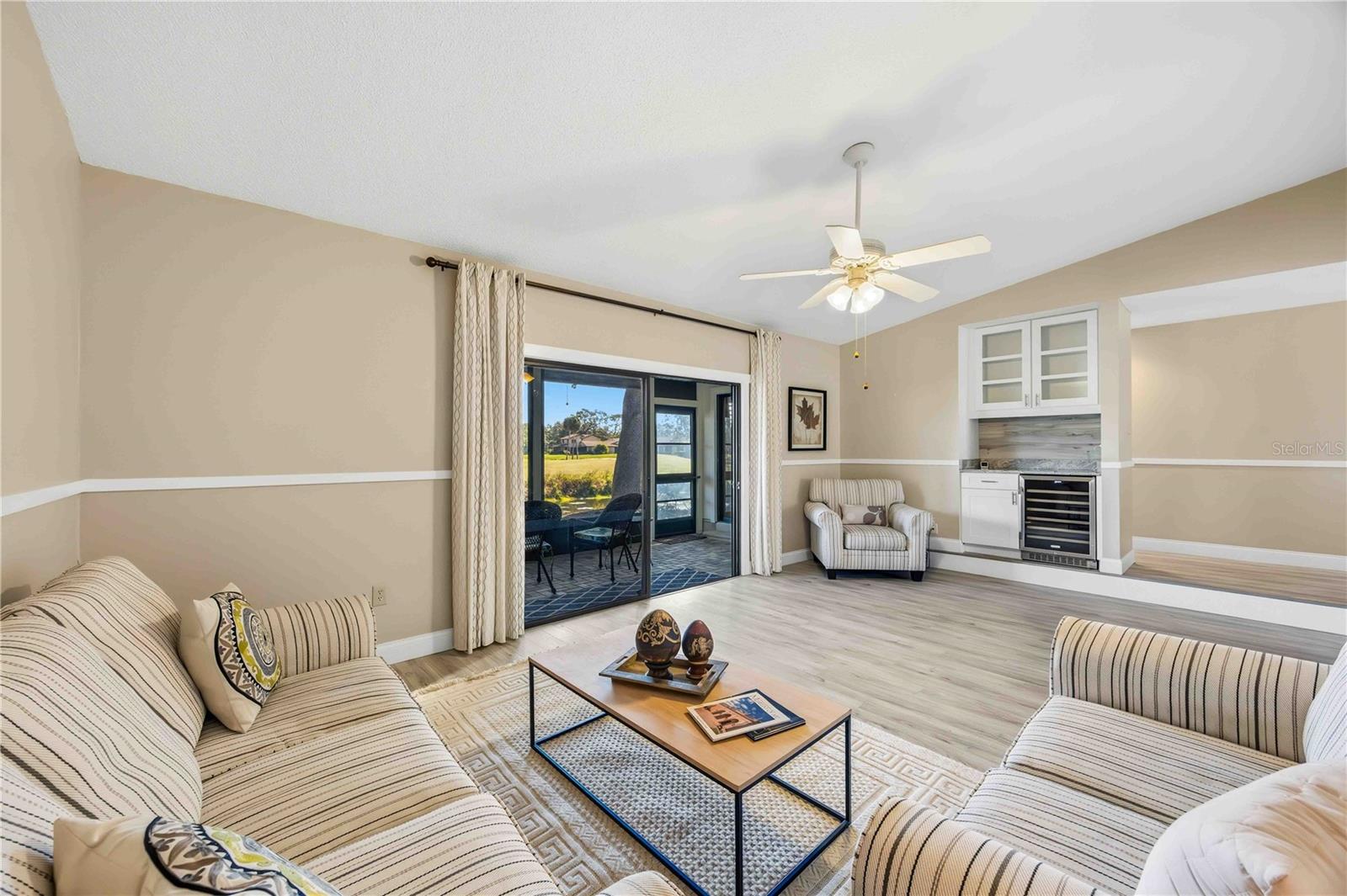 HAMMOCKS II - Residential