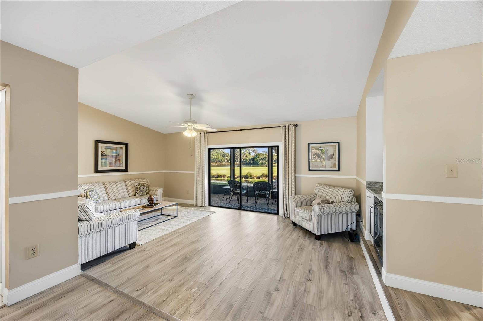 HAMMOCKS II - Residential