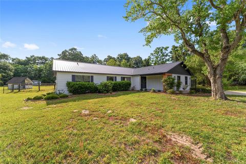 Tiny photo for 10575 SW 27th Avenue, Ocala, FL 34476 (MLS # OM714749)