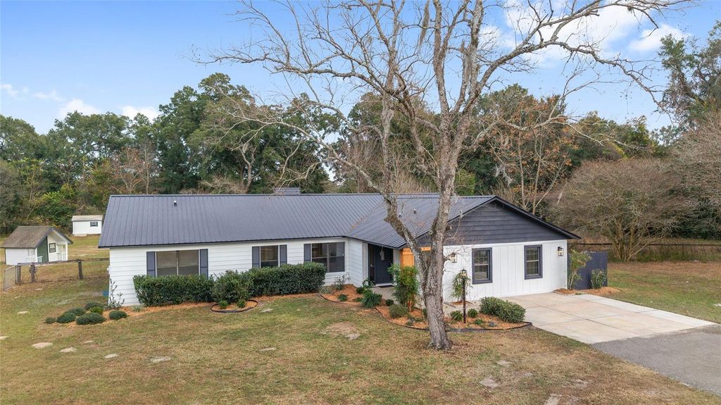 Photo of Ocala, FL 34476 (MLS # OM714749)