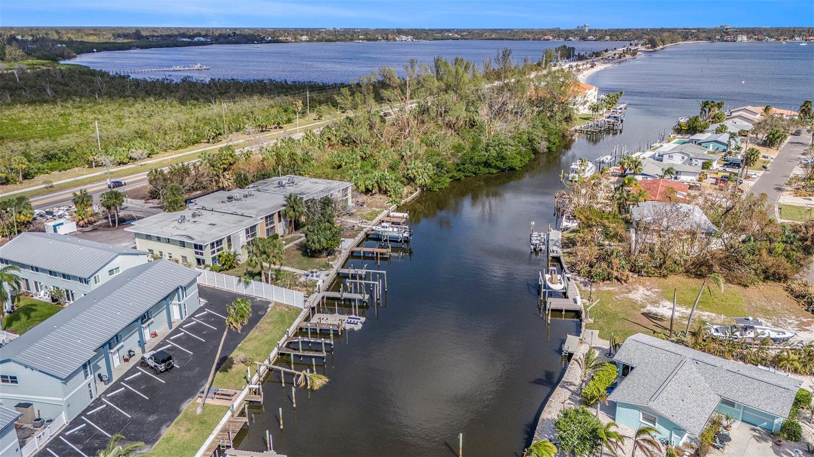 FLAMINGO BY THE BAY - Residential