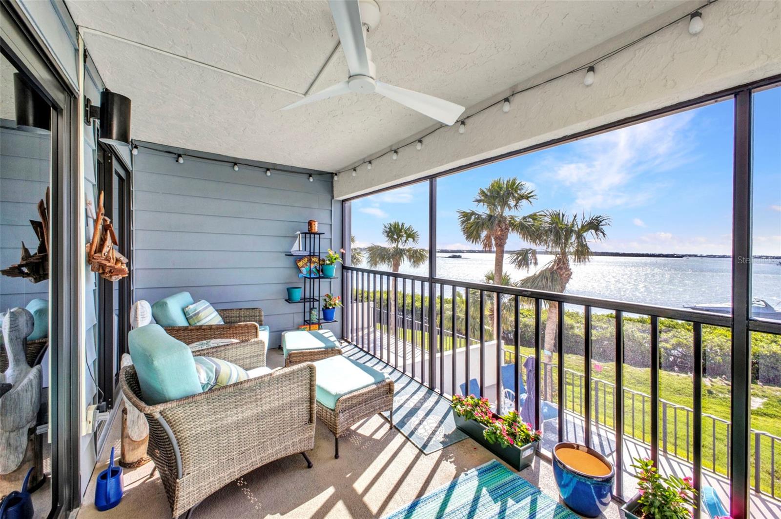1701 BEACH ROAD 305