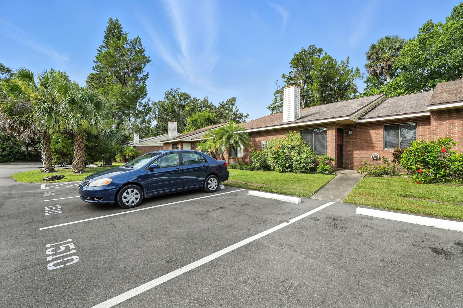 1512 HERITAGE LANE