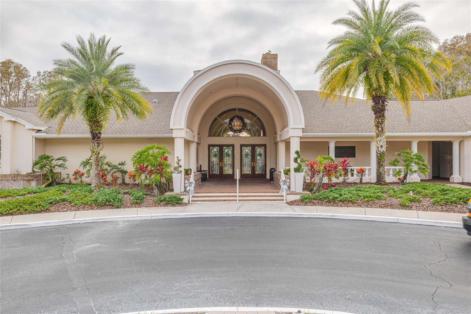 CRESCENT OAKS COUNTRY CLUB PH 1 - Residential