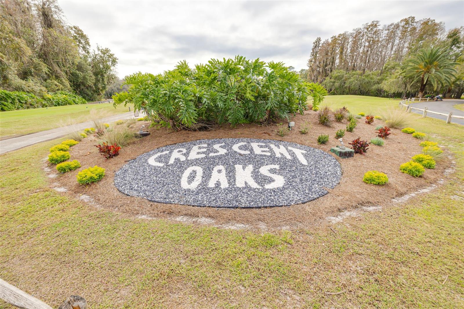 CRESCENT OAKS COUNTRY CLUB PH 1 - Residential