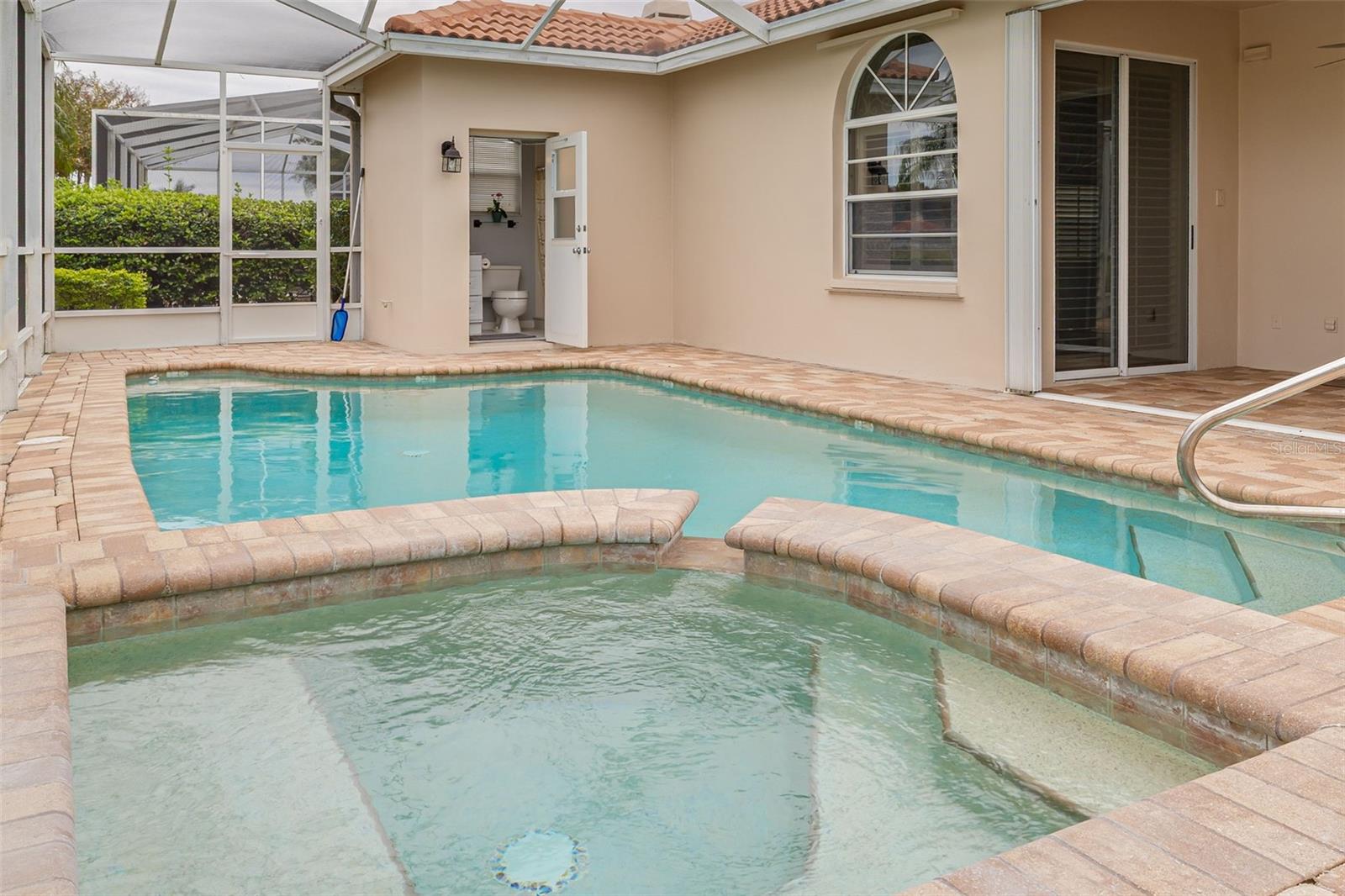 CRESCENT OAKS COUNTRY CLUB PH 1 - Residential