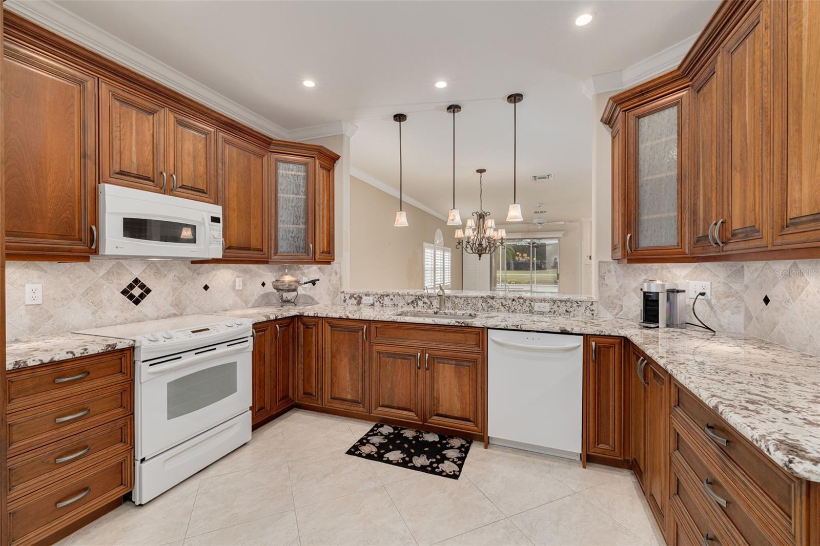 CRESCENT OAKS COUNTRY CLUB PH 1 - Residential