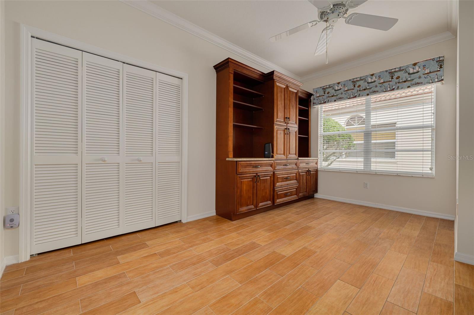 CRESCENT OAKS COUNTRY CLUB PH 1 - Residential