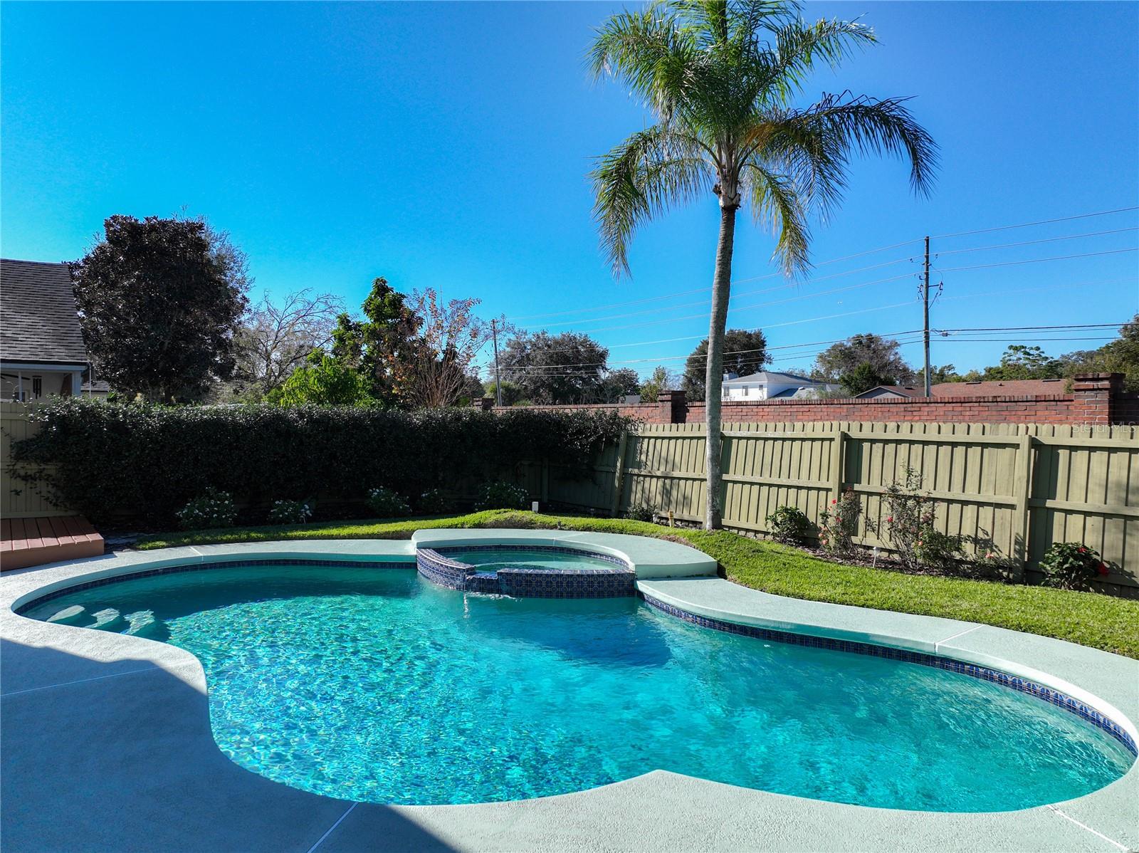 AUTUMN GLEN - Residential