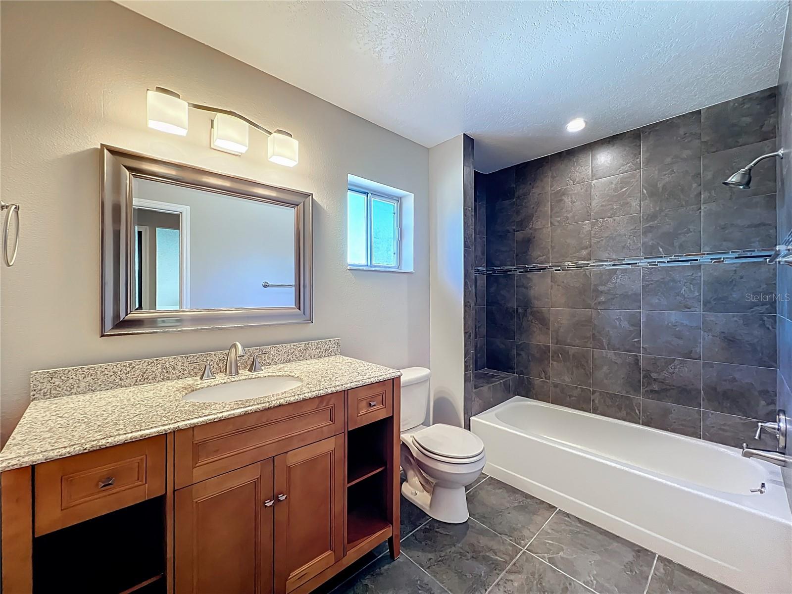 AUTUMN GLEN - Residential