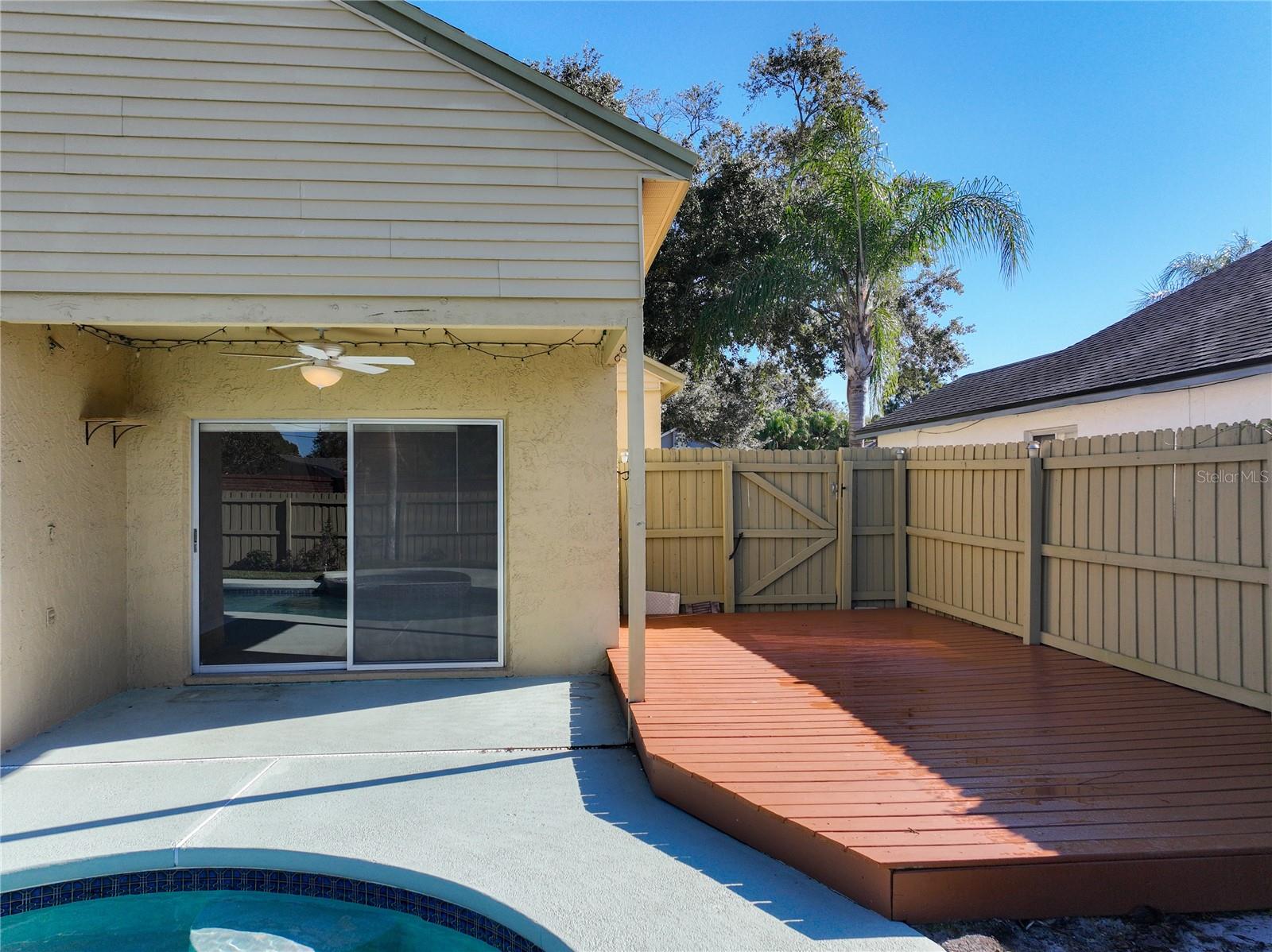 AUTUMN GLEN - Residential