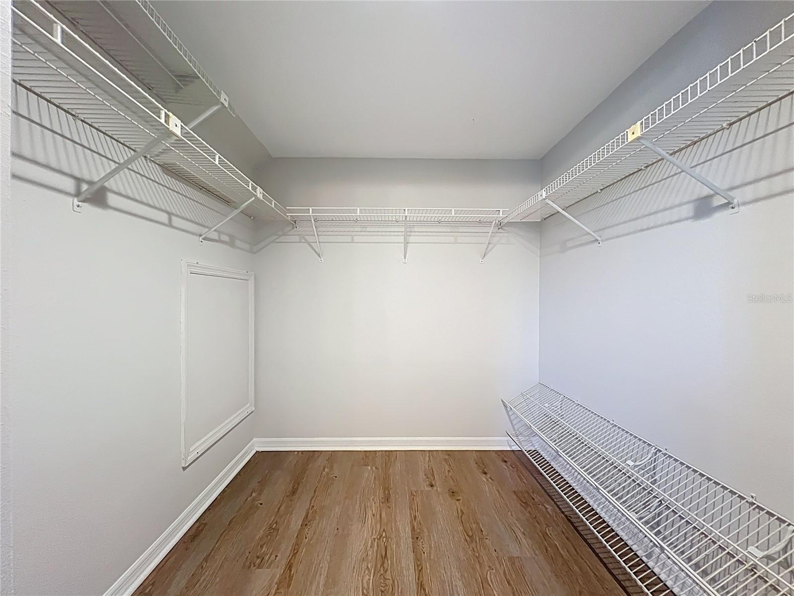 AUTUMN GLEN - Residential