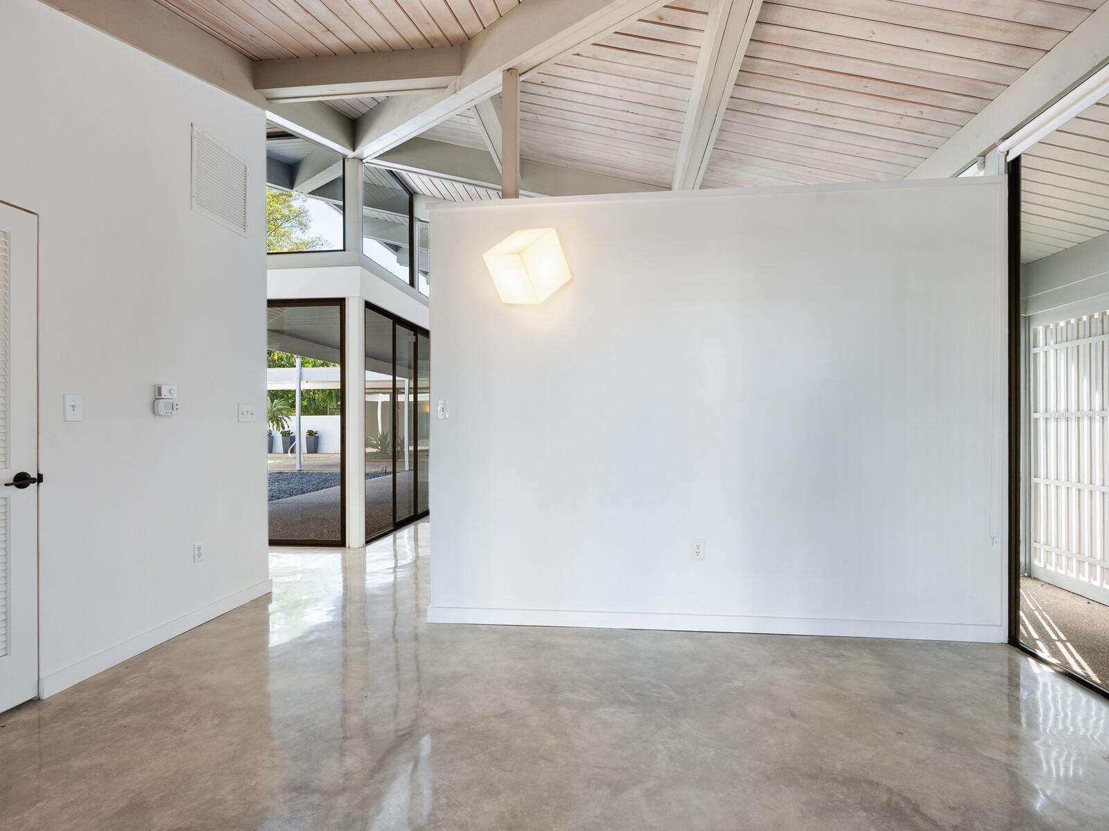 820 WHITFIELD AVENUE