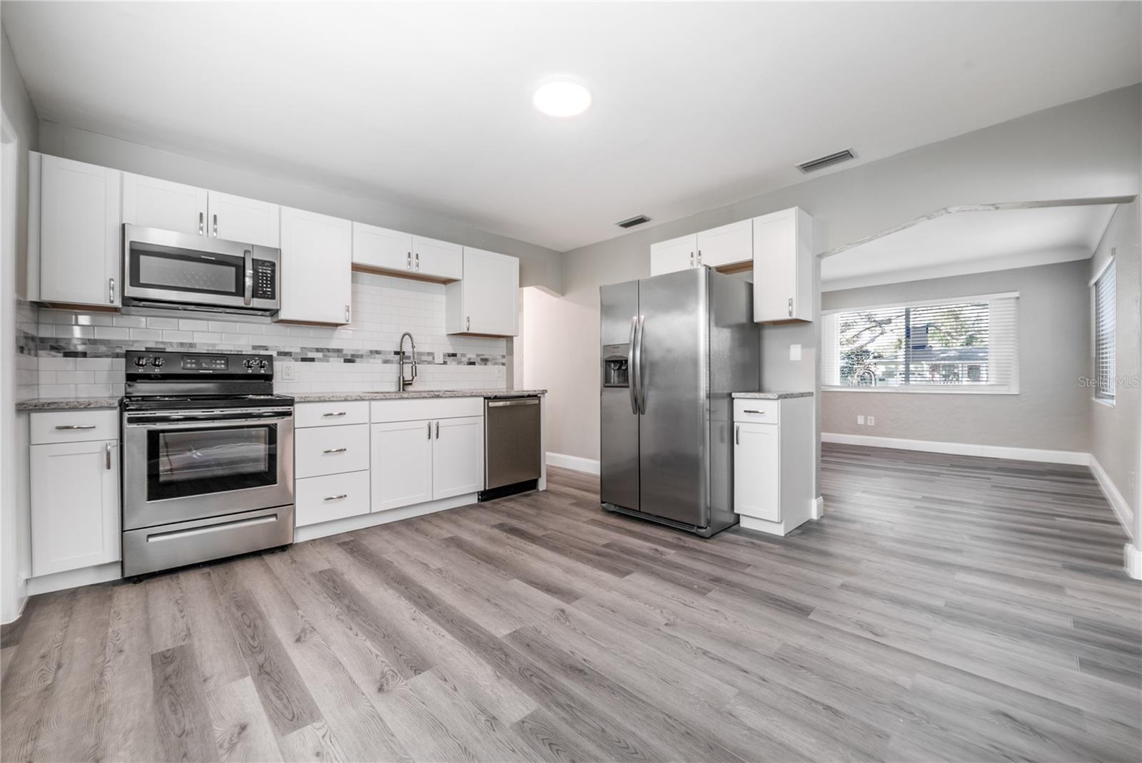 LAKE SHEFFIELD 1ST SEC - Residential