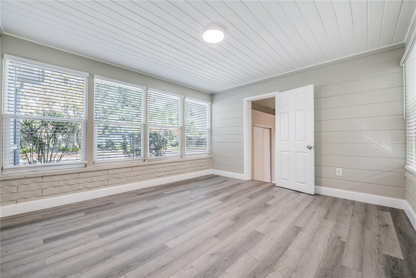 LAKE SHEFFIELD 1ST SEC - Residential