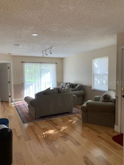 PALM VILLAS CONDO - Residential